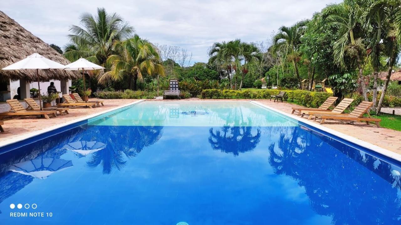 Hotel Campestre Arboretto Villavicencio Exteriör bild