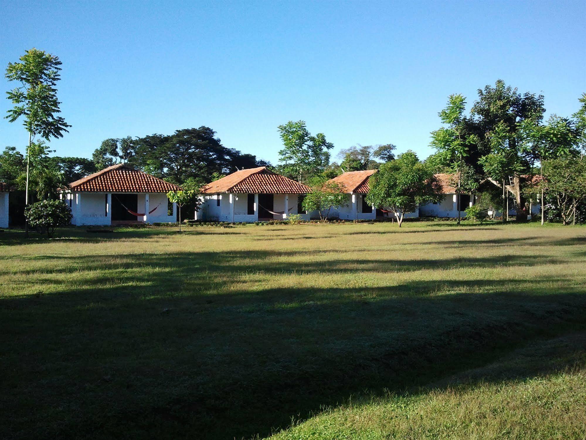 Hotel Campestre Arboretto Villavicencio Exteriör bild