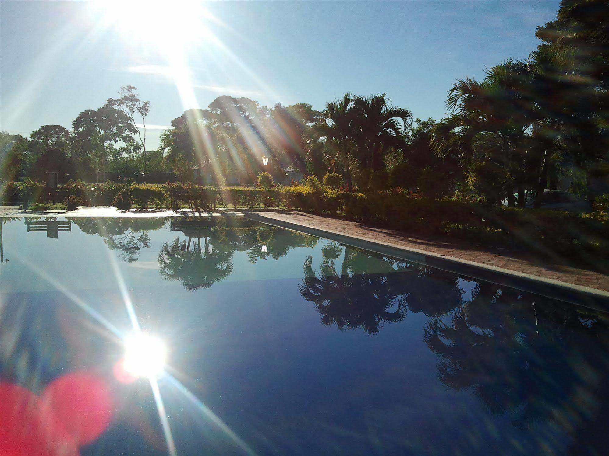 Hotel Campestre Arboretto Villavicencio Exteriör bild