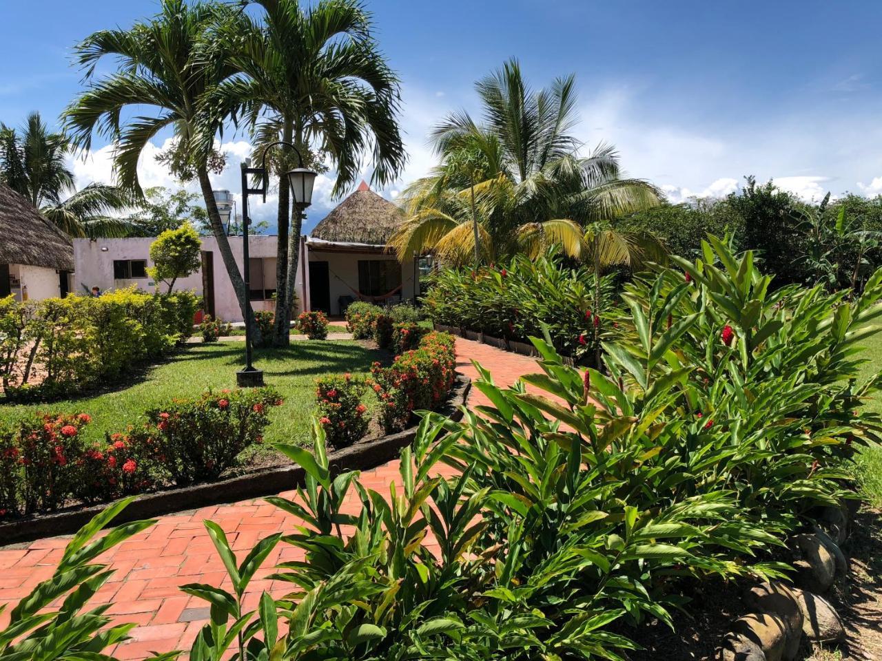 Hotel Campestre Arboretto Villavicencio Exteriör bild